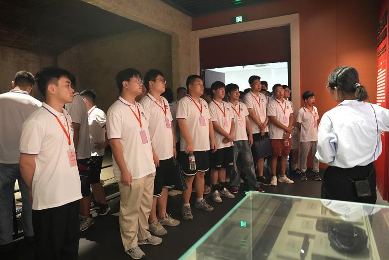 2024年7月25日，公司組織新入職員工到楊開慧紀念館接受愛國主義教育