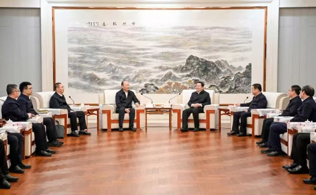 莫鼎革拜會遼寧省委書記郝鵬、省長王新偉
